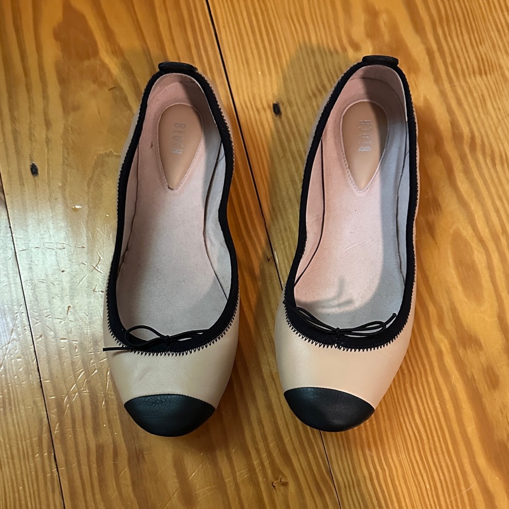 Bloch Ladies Rigel Ballet Flats
